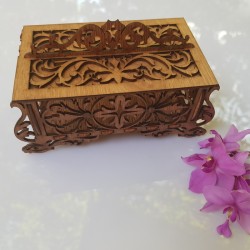 Wooden Royal Cake Manjusa